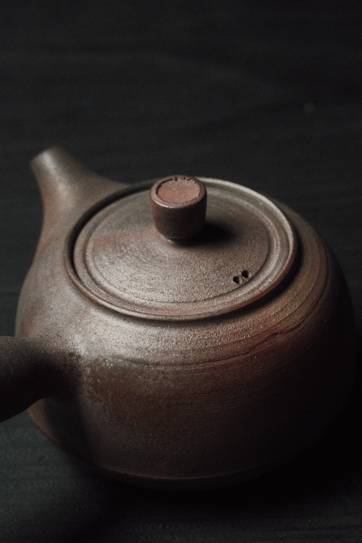 sidehandle teapot | woodfired